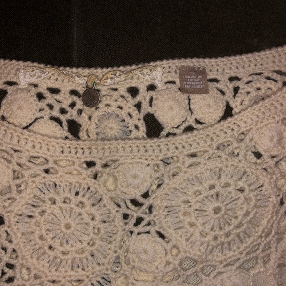 Anthtopologie Knitted & Knotted Ivory Floral Flower Sweater S 3/4 Sleeves - Picture 2 of 8